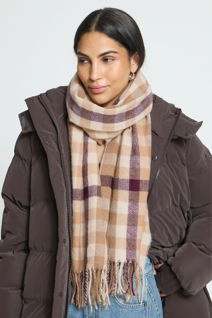 TOASTED COCONUT CHECK SCARF