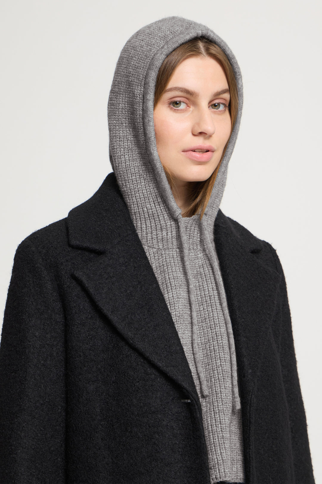 KNIT HOODIE FOOLER