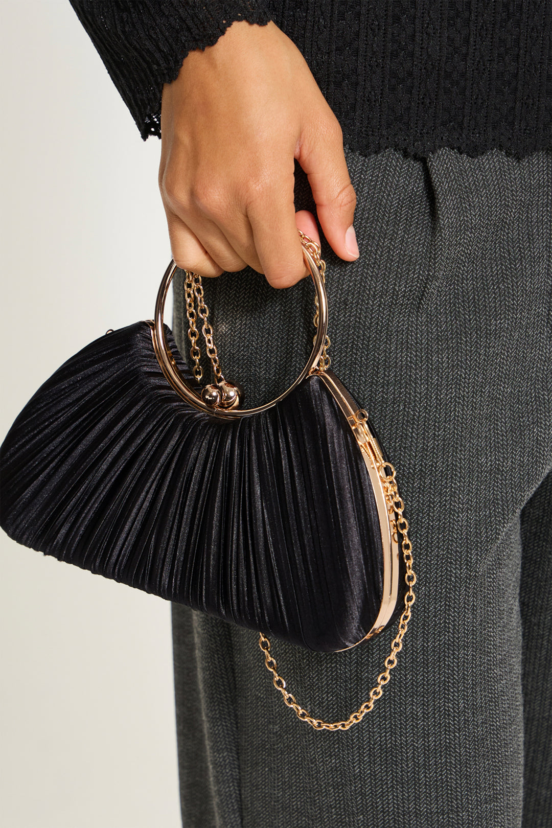 PLEATED CLUTCH BAG