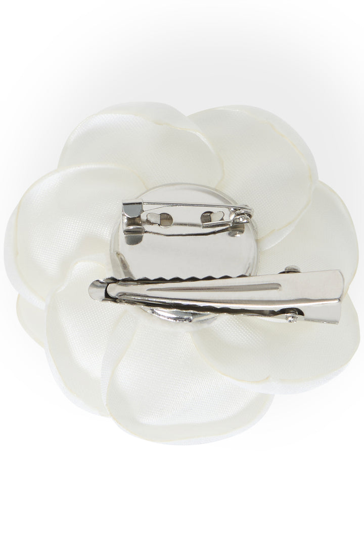 FLOWER BROOCH