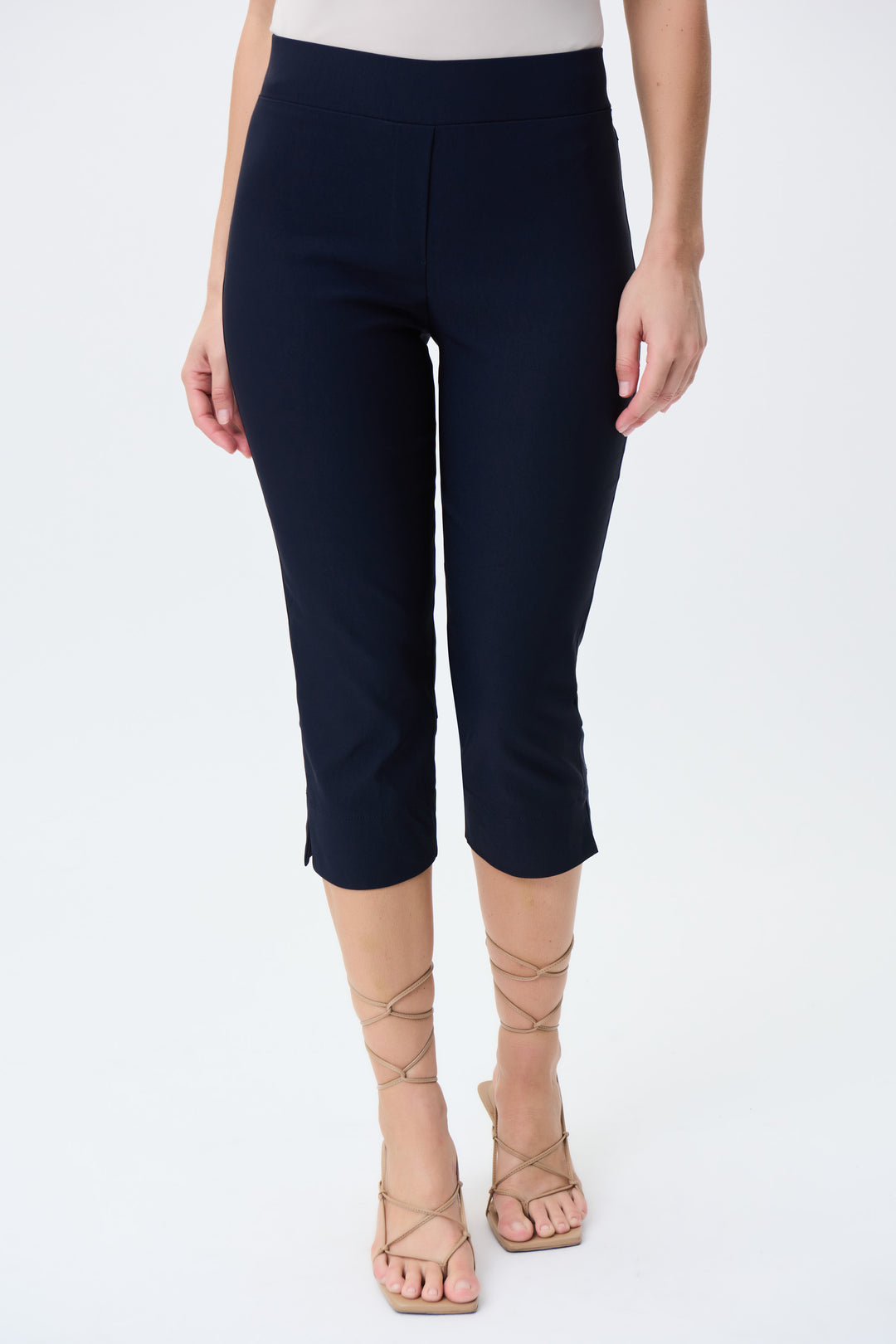 JOSEPH RIBKOFF SPRING '23 women's business casual pull-on cropped capri dress pants - midnight blue front