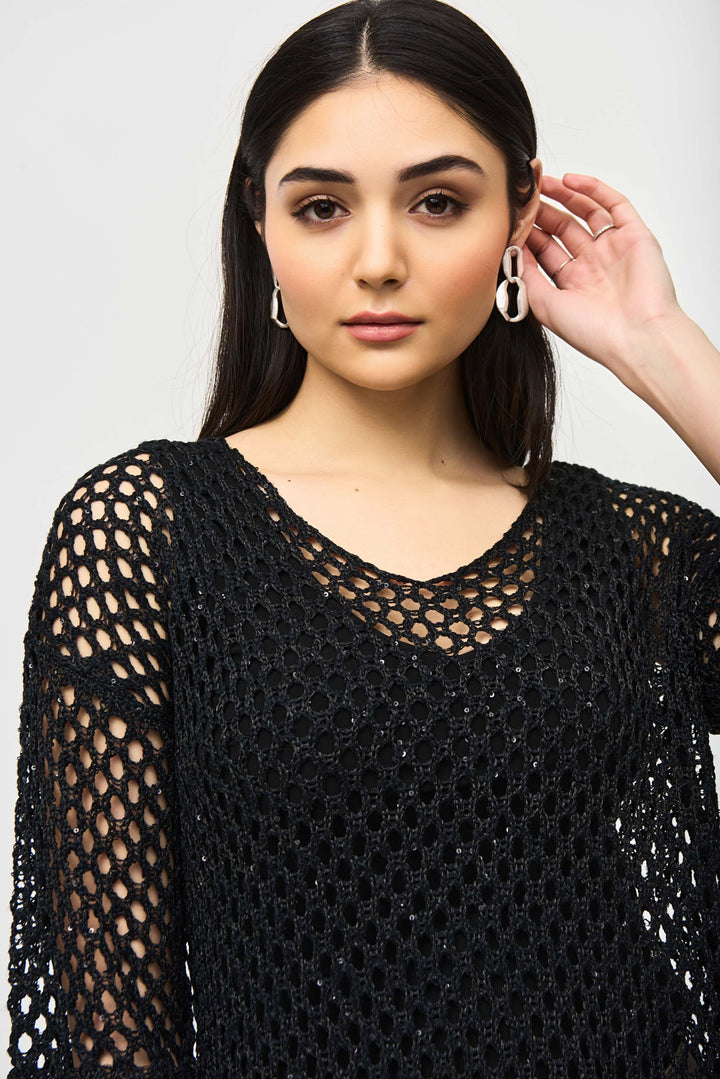 CROCHET TOP WITH SEQUINS