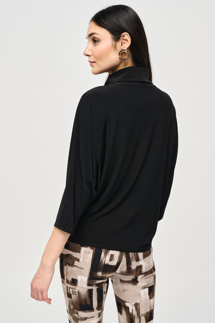 DOLMAN TOP WITH GROMMETS