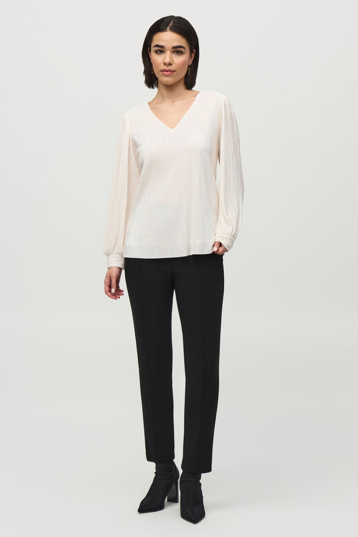 PLEATED LS V-NECK TOP