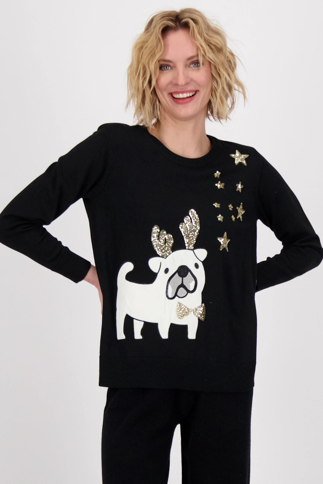 Featuring a charming reindeer pooch with silver stars, your four-legged pal will stay light, comfy and festive for all the festivities! 