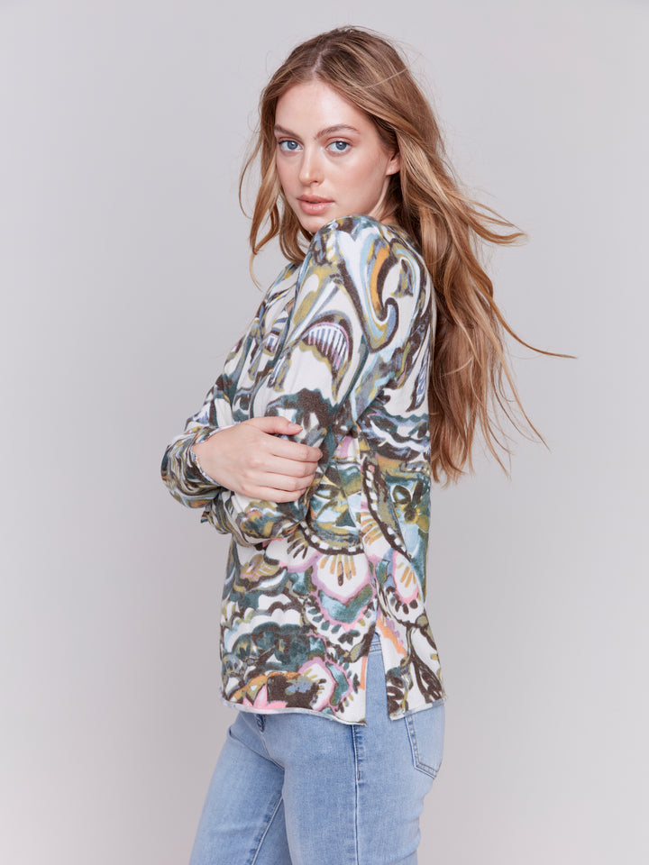 PAISLEY LS V-NECK TOP