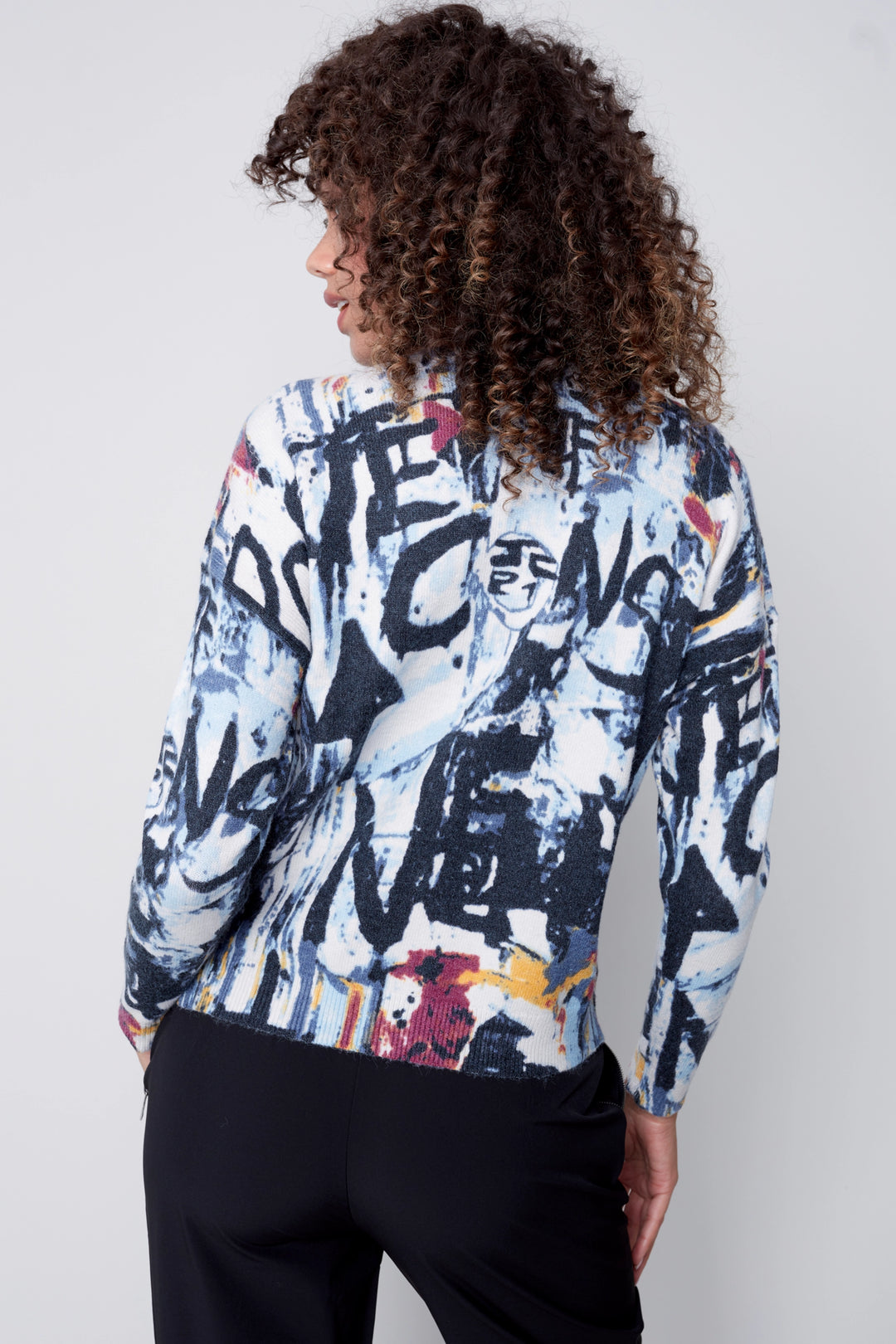 GRAPHIC LETTER PRINT LS TOP