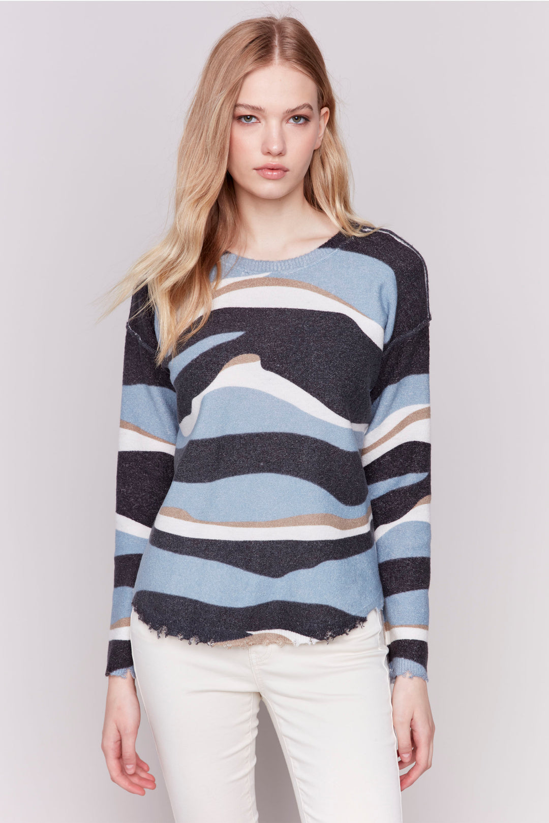 REVERSIBLE WAVY STRIPE TOP