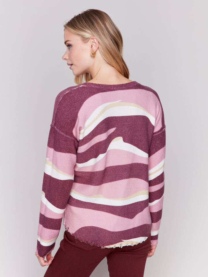 REVERSIBLE WAVY STRIPE TOP