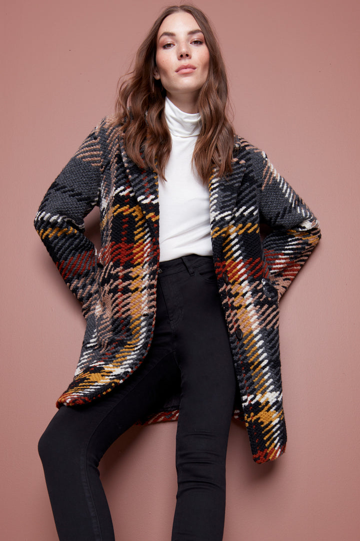 Stay warm and look stylish this season with this gorgeous Plaid Boucle Coat. Crafted from soft, bouclé knit fabric, this straight cut coat features a plaid pattern, a button front and patch pockets for a classic, winter-ready look. 