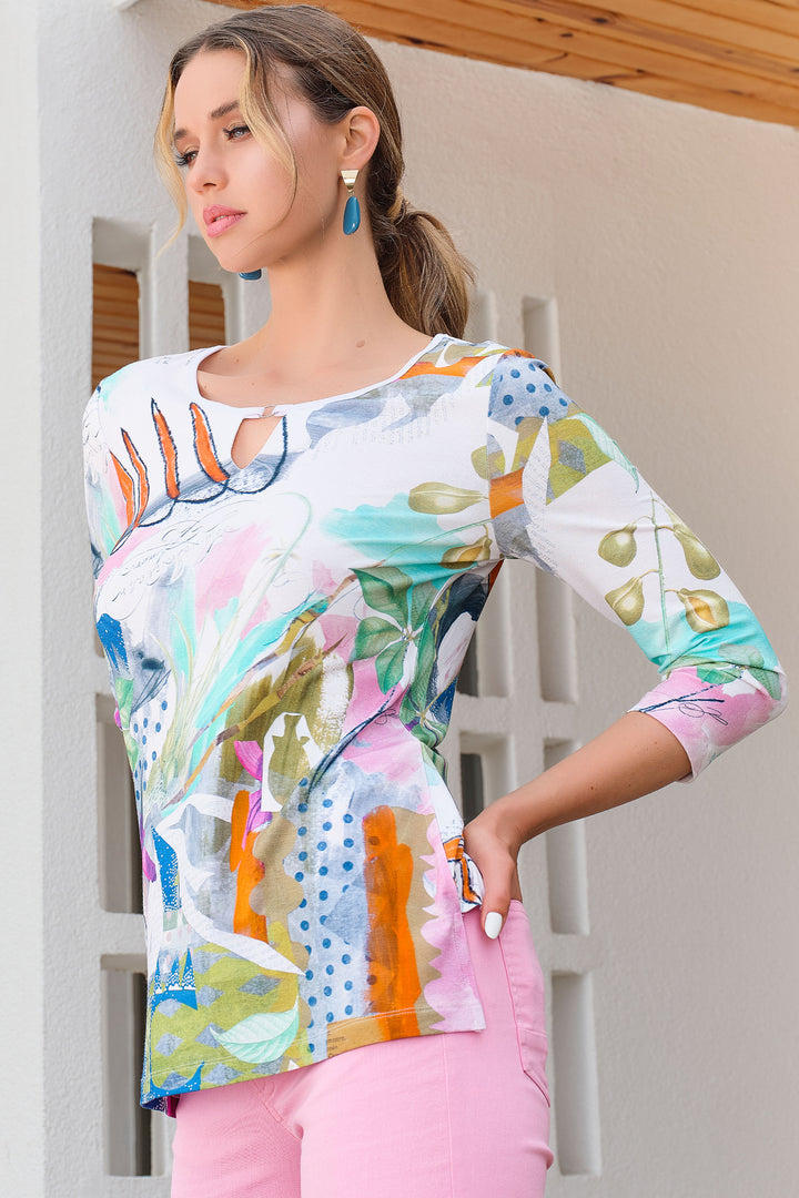 HAPPY WITH SPRING 3/4 SLEEVE KEYHOLE TOP