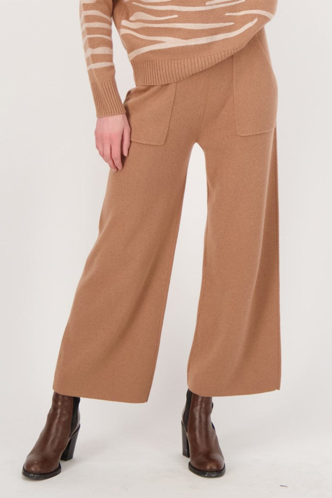 Knit Wide Leg Pant With Patch Pockets