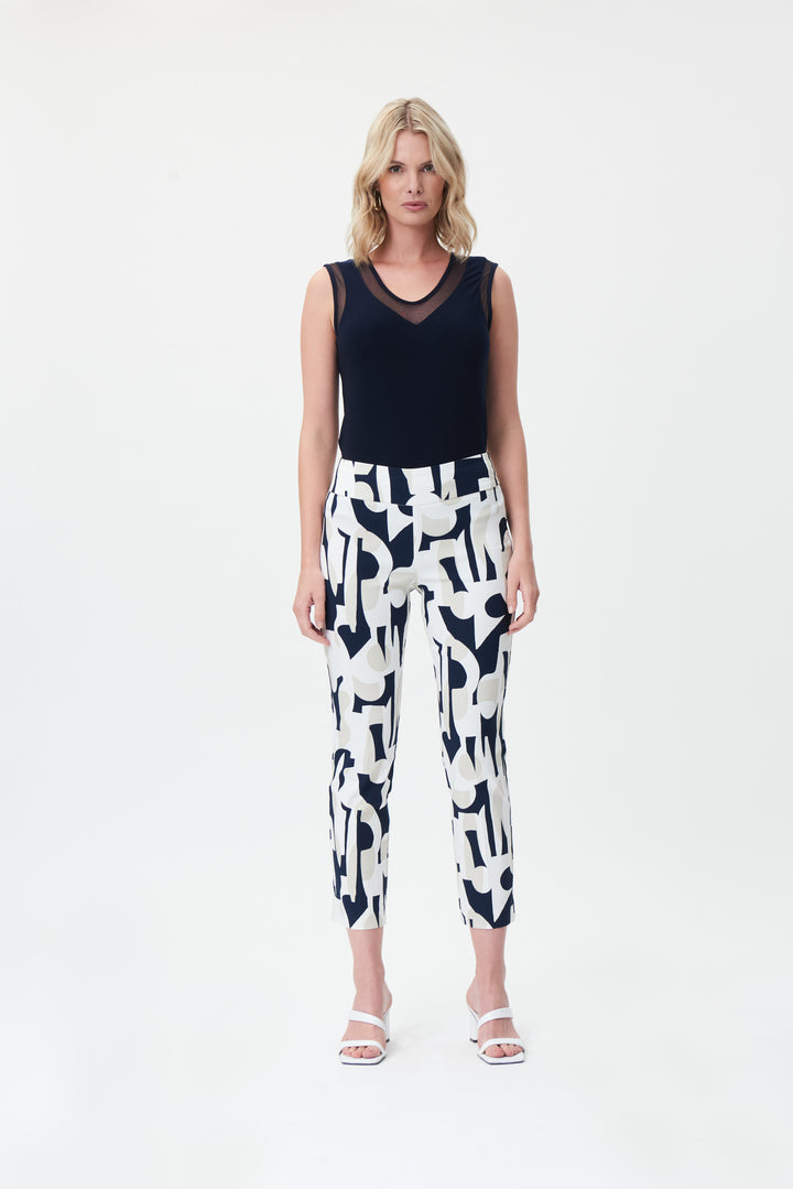 ABSTRACT GEO CROP PANT