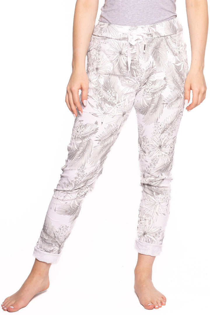 Etern Spring 2023 women's casual cropped crinkle fabric jogger pants - white front
