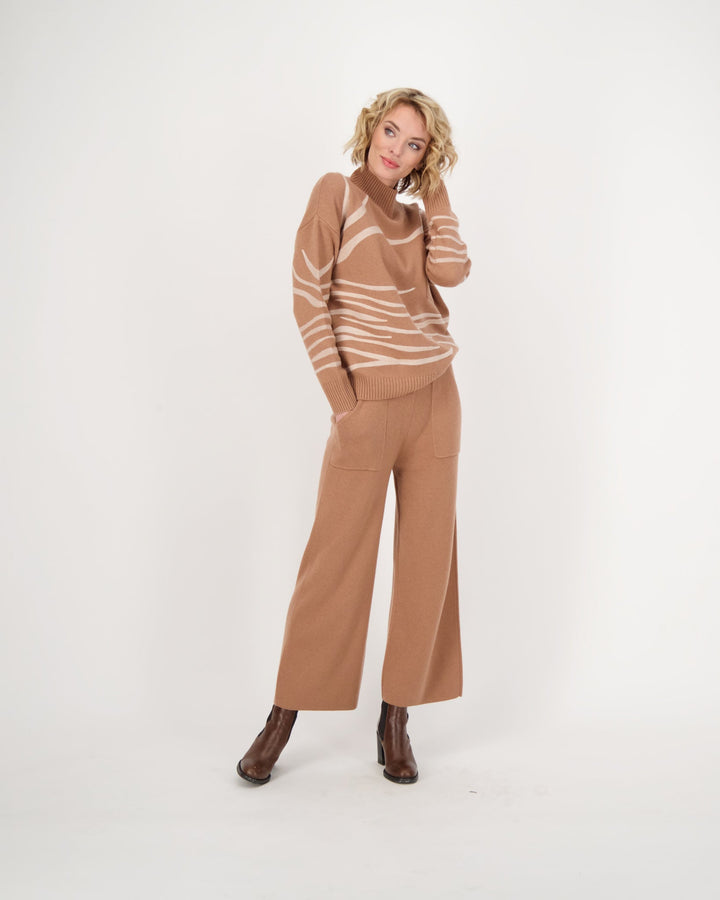 Knit Wide Leg Pant With Patch Pockets