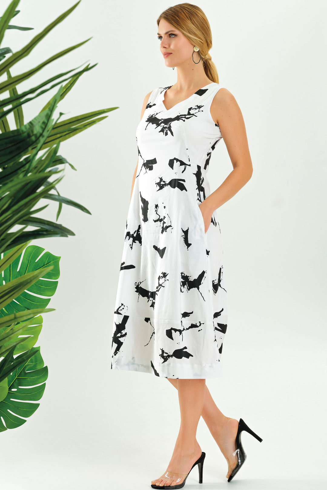 Ever Sassy Spring 2023 women's casual cotton-blend printed sleeveless midi dress with pockets