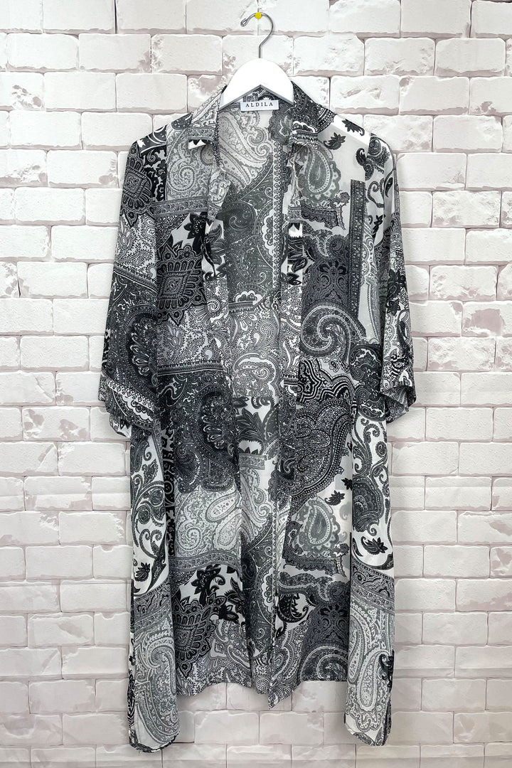 Aldila Spring 2023 women's casual paisley print kimono duster jacket - front